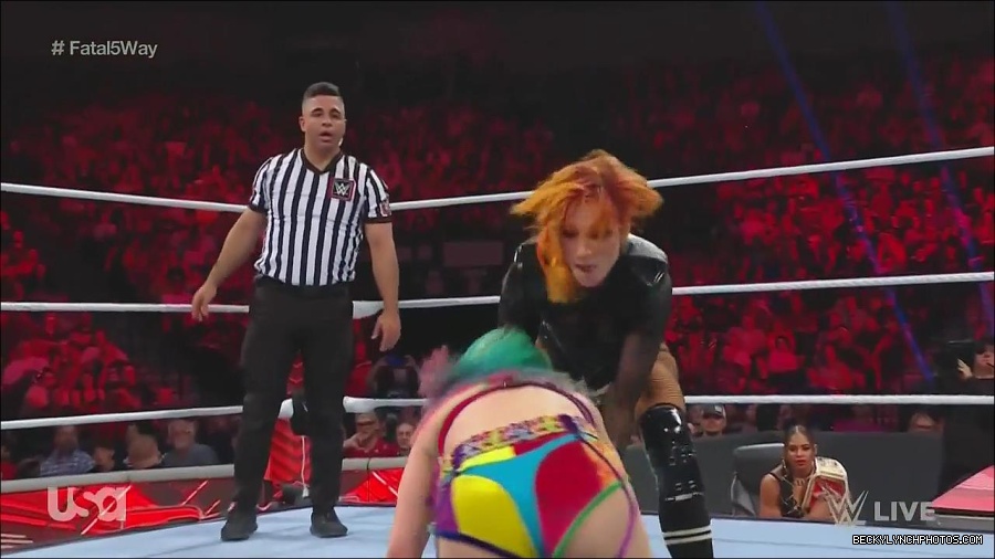 WWE_Monday_Night_Raw_2022_06_20_720p_HDTV_x264-NWCHD_mp4_001138704.jpg