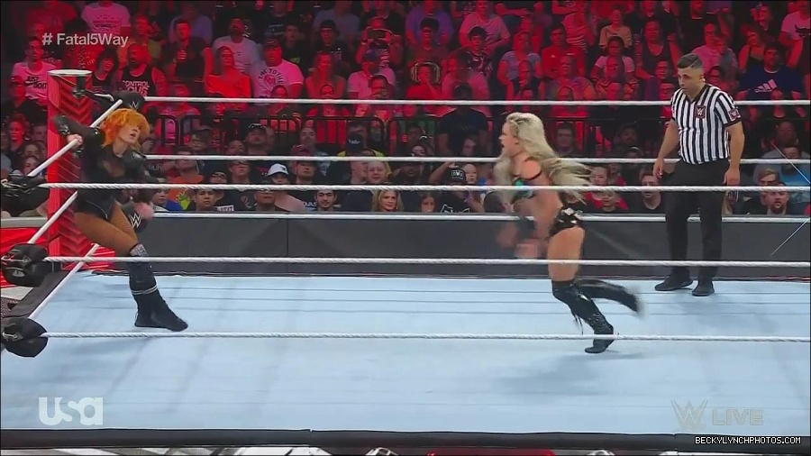 WWE_Monday_Night_Raw_2022_06_20_720p_HDTV_x264-NWCHD_mp4_001200766.jpg