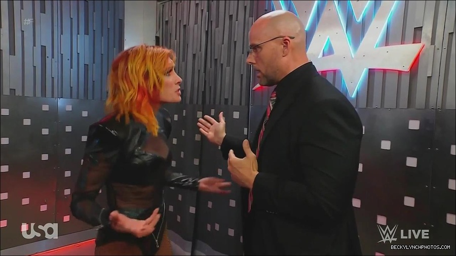 WWE_Monday_Night_Raw_2022_06_20_720p_HDTV_x264-NWCHD_mp4_001338904.jpg