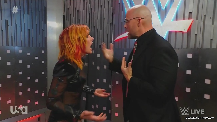 WWE_Monday_Night_Raw_2022_06_20_720p_HDTV_x264-NWCHD_mp4_001340105.jpg