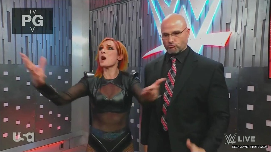 WWE_Monday_Night_Raw_2022_06_20_720p_HDTV_x264-NWCHD_mp4_001359659.jpg