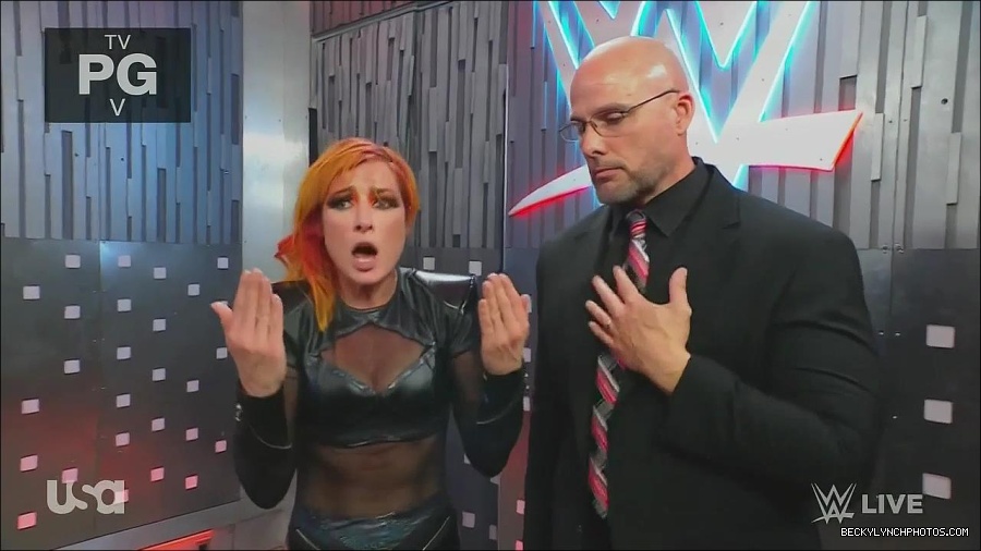 WWE_Monday_Night_Raw_2022_06_20_720p_HDTV_x264-NWCHD_mp4_001361260.jpg