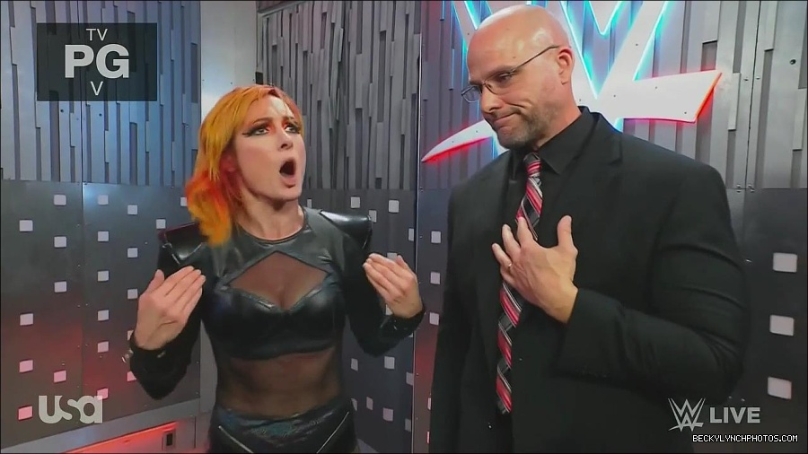 WWE_Monday_Night_Raw_2022_06_20_720p_HDTV_x264-NWCHD_mp4_001364063.jpg