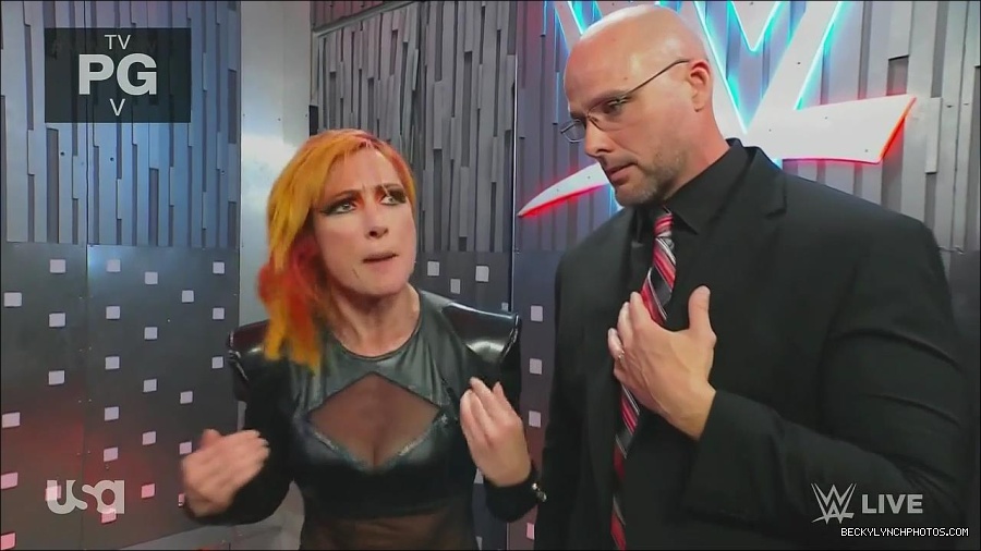 WWE_Monday_Night_Raw_2022_06_20_720p_HDTV_x264-NWCHD_mp4_001366065.jpg