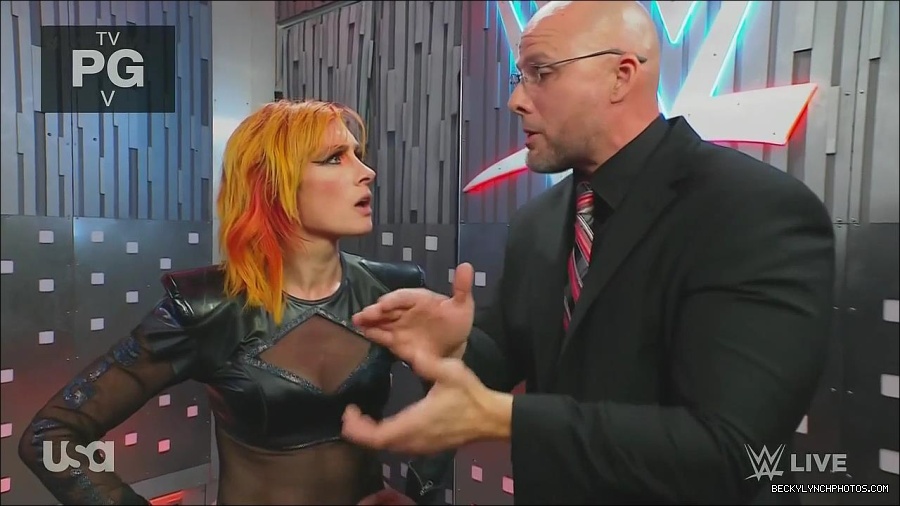 WWE_Monday_Night_Raw_2022_06_20_720p_HDTV_x264-NWCHD_mp4_001369268.jpg