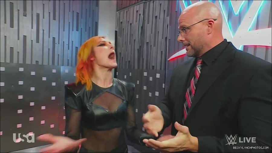 WWE_Monday_Night_Raw_2022_06_20_720p_HDTV_x264-NWCHD_mp4_001372071.jpg