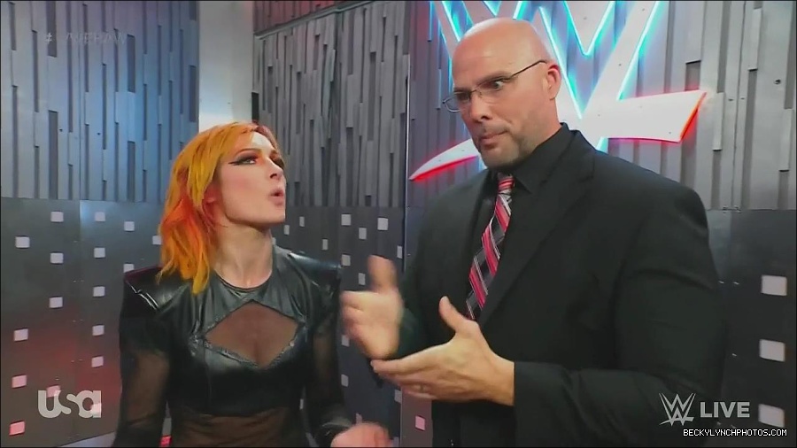 WWE_Monday_Night_Raw_2022_06_20_720p_HDTV_x264-NWCHD_mp4_001373272.jpg