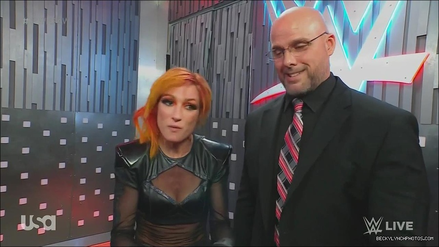 WWE_Monday_Night_Raw_2022_06_20_720p_HDTV_x264-NWCHD_mp4_001382081.jpg
