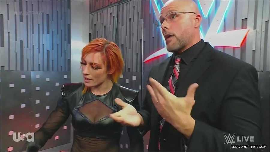 WWE_Monday_Night_Raw_2022_06_20_720p_HDTV_x264-NWCHD_mp4_001390089.jpg