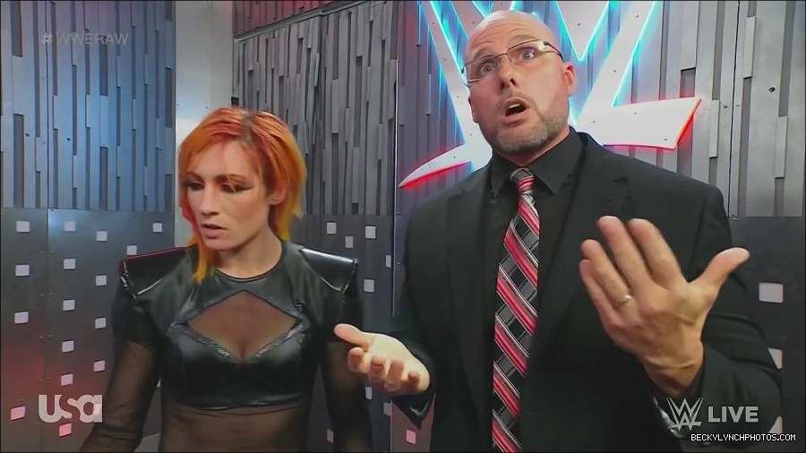 WWE_Monday_Night_Raw_2022_06_20_720p_HDTV_x264-NWCHD_mp4_001390890.jpg