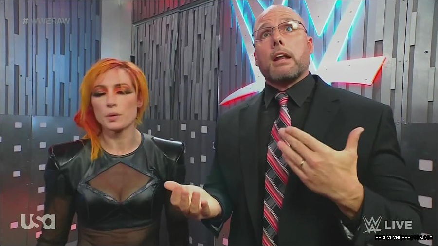 WWE_Monday_Night_Raw_2022_06_20_720p_HDTV_x264-NWCHD_mp4_001391691.jpg