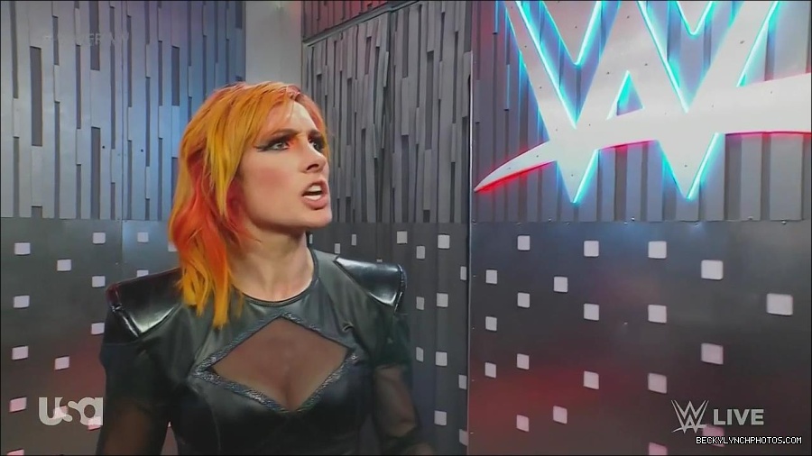 WWE_Monday_Night_Raw_2022_06_20_720p_HDTV_x264-NWCHD_mp4_001394494.jpg