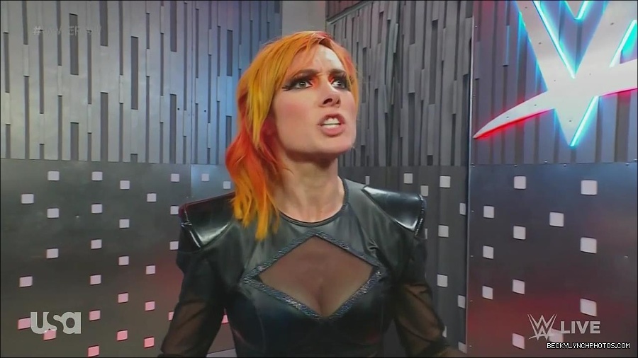 WWE_Monday_Night_Raw_2022_06_20_720p_HDTV_x264-NWCHD_mp4_001395695.jpg