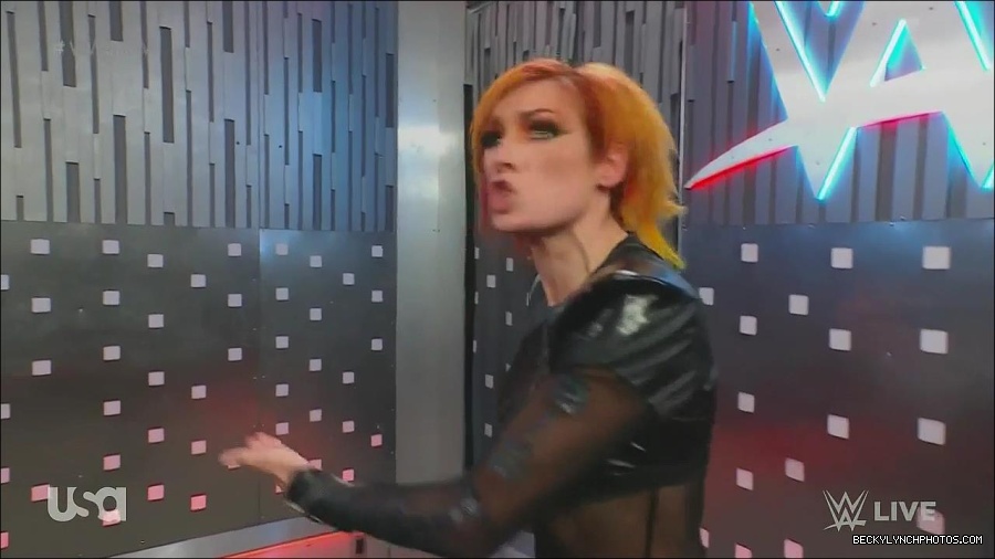 WWE_Monday_Night_Raw_2022_06_20_720p_HDTV_x264-NWCHD_mp4_001398097.jpg