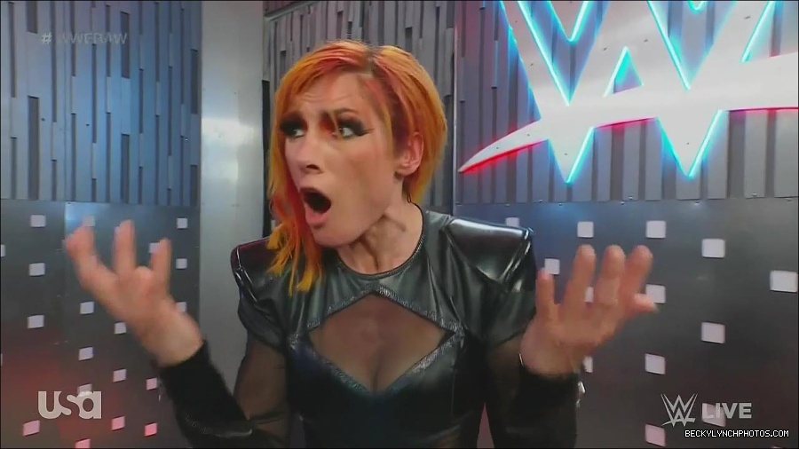 WWE_Monday_Night_Raw_2022_06_20_720p_HDTV_x264-NWCHD_mp4_001400900.jpg