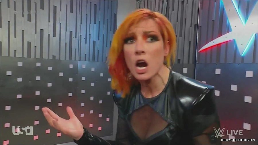 WWE_Monday_Night_Raw_2022_06_20_720p_HDTV_x264-NWCHD_mp4_001401701.jpg