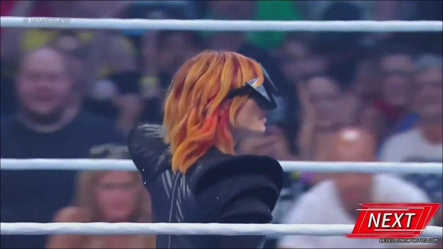 WWE_Monday_Night_Raw_2022_06_20_720p_HDTV_x264-NWCHD_mp4_006813779.jpg