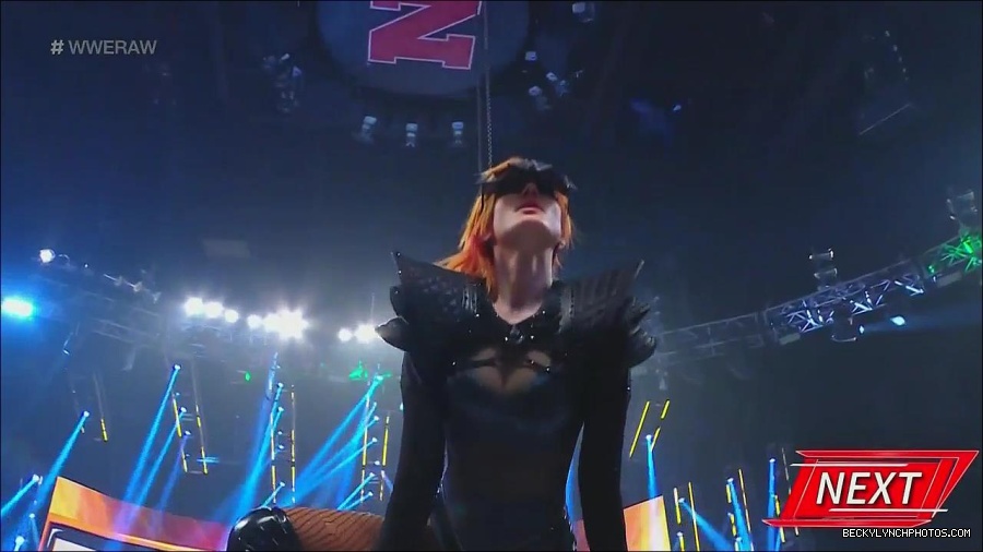 WWE_Monday_Night_Raw_2022_06_20_720p_HDTV_x264-NWCHD_mp4_006816983.jpg