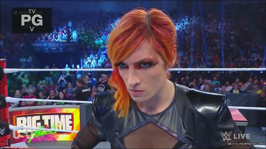 WWE_Monday_Night_Raw_2022_06_20_720p_HDTV_x264-NWCHD_mp4_006846145.jpg