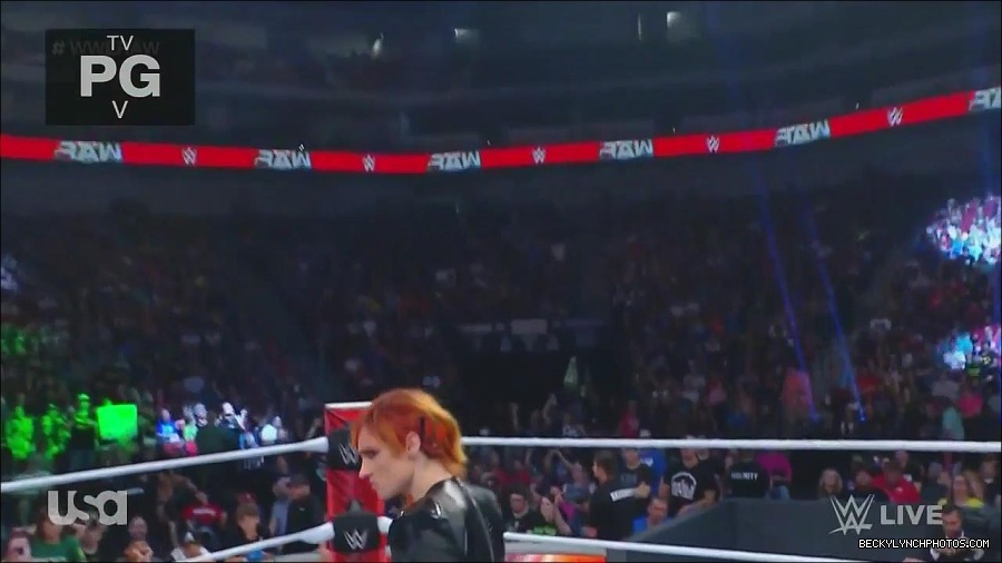 WWE_Monday_Night_Raw_2022_06_20_720p_HDTV_x264-NWCHD_mp4_006851751.jpg