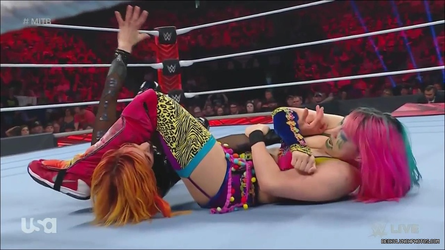 WWE_Monday_Night_Raw_2022_06_20_720p_HDTV_x264-NWCHD_mp4_006933032.jpg