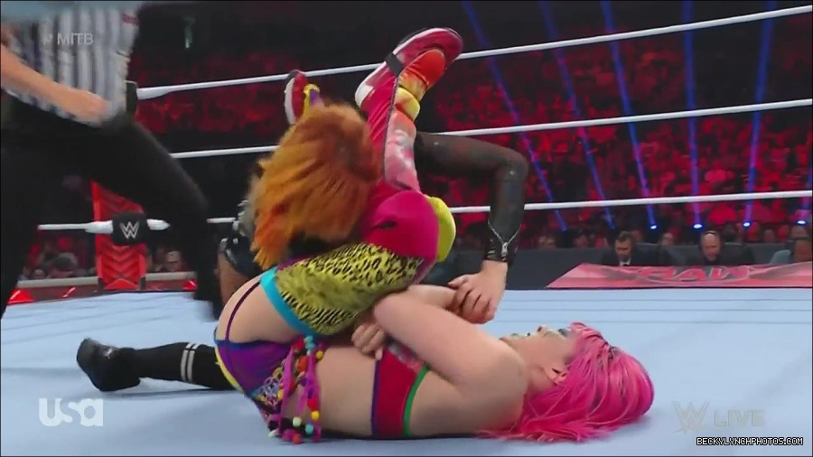 WWE_Monday_Night_Raw_2022_06_20_720p_HDTV_x264-NWCHD_mp4_006935835.jpg