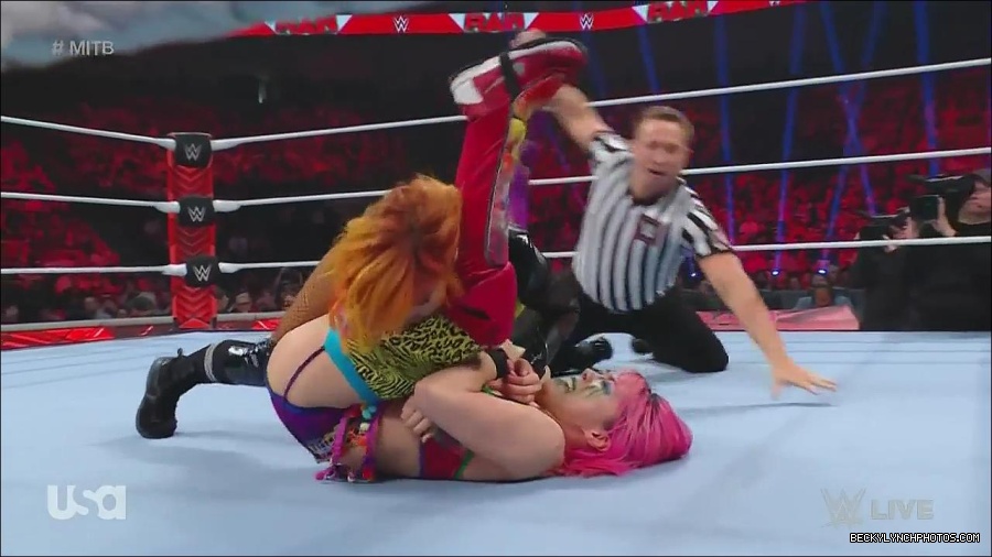 WWE_Monday_Night_Raw_2022_06_20_720p_HDTV_x264-NWCHD_mp4_006936636.jpg