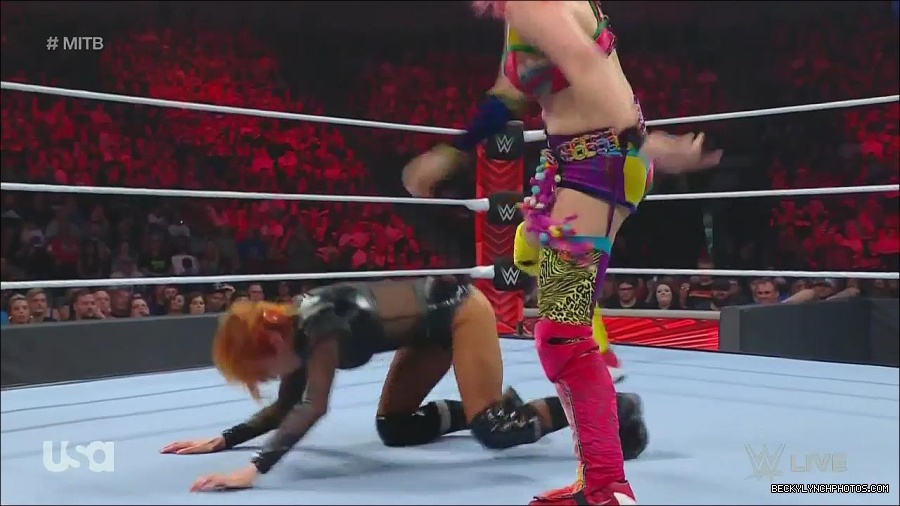 WWE_Monday_Night_Raw_2022_06_20_720p_HDTV_x264-NWCHD_mp4_006945044.jpg