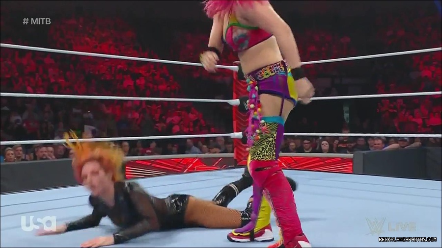 WWE_Monday_Night_Raw_2022_06_20_720p_HDTV_x264-NWCHD_mp4_006945445.jpg