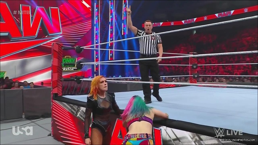 WWE_Monday_Night_Raw_2022_06_20_720p_HDTV_x264-NWCHD_mp4_006997497.jpg