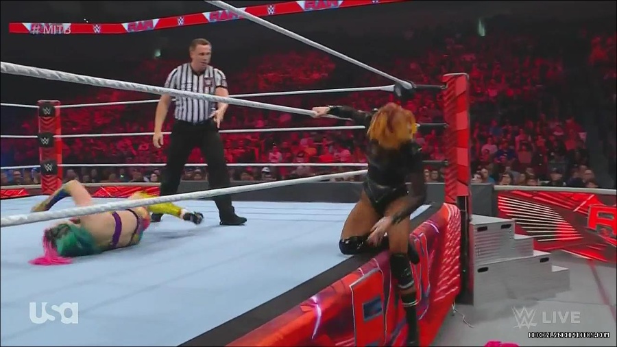 WWE_Monday_Night_Raw_2022_06_20_720p_HDTV_x264-NWCHD_mp4_007010710.jpg