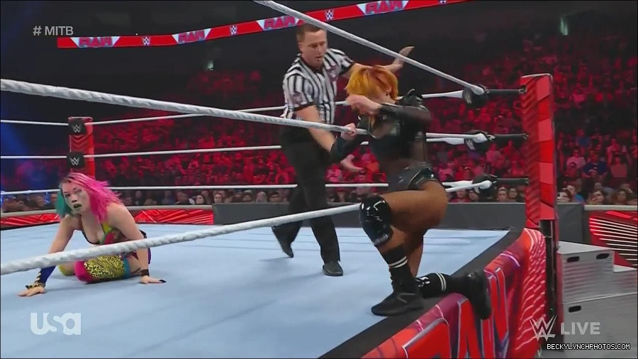 WWE_Monday_Night_Raw_2022_06_20_720p_HDTV_x264-NWCHD_mp4_007011511.jpg