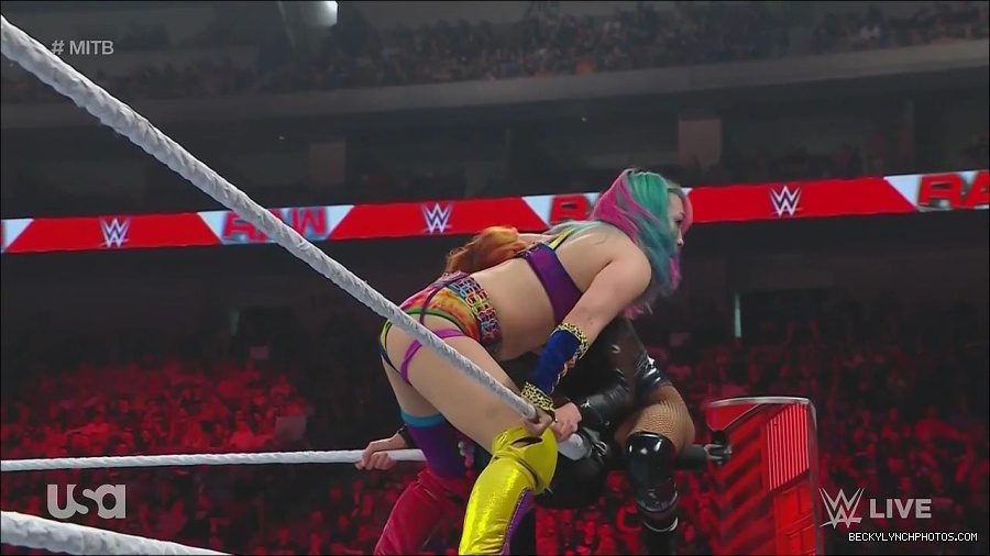 WWE_Monday_Night_Raw_2022_06_20_720p_HDTV_x264-NWCHD_mp4_007067166.jpg