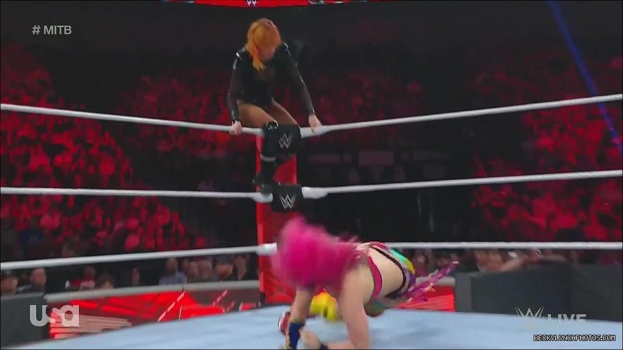WWE_Monday_Night_Raw_2022_06_20_720p_HDTV_x264-NWCHD_mp4_007079579.jpg