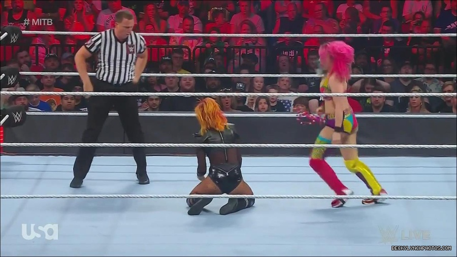 WWE_Monday_Night_Raw_2022_06_20_720p_HDTV_x264-NWCHD_mp4_007100800.jpg