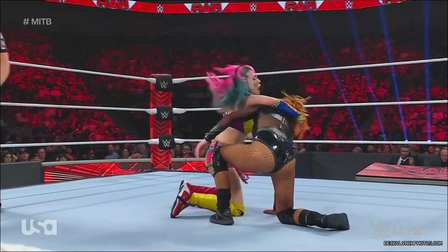 WWE_Monday_Night_Raw_2022_06_20_720p_HDTV_x264-NWCHD_mp4_007157524.jpg