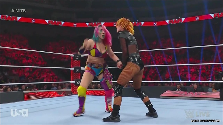 WWE_Monday_Night_Raw_2022_06_20_720p_HDTV_x264-NWCHD_mp4_007165932.jpg