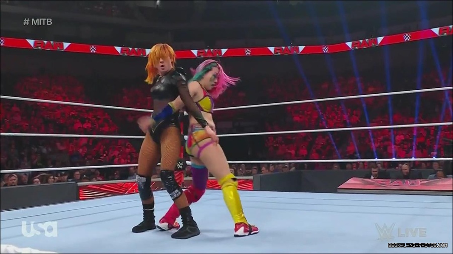 WWE_Monday_Night_Raw_2022_06_20_720p_HDTV_x264-NWCHD_mp4_007168735.jpg