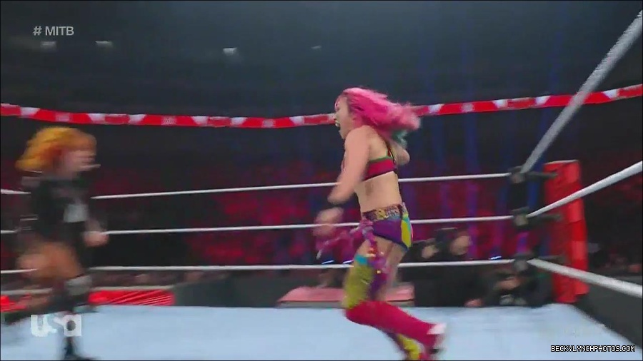WWE_Monday_Night_Raw_2022_06_20_720p_HDTV_x264-NWCHD_mp4_007181948.jpg