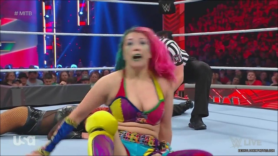 WWE_Monday_Night_Raw_2022_06_20_720p_HDTV_x264-NWCHD_mp4_007209976.jpg