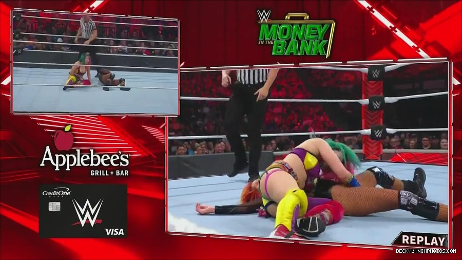 WWE_Monday_Night_Raw_2022_06_20_720p_HDTV_x264-NWCHD_mp4_007231598.jpg