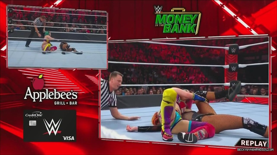 WWE_Monday_Night_Raw_2022_06_20_720p_HDTV_x264-NWCHD_mp4_007232799.jpg