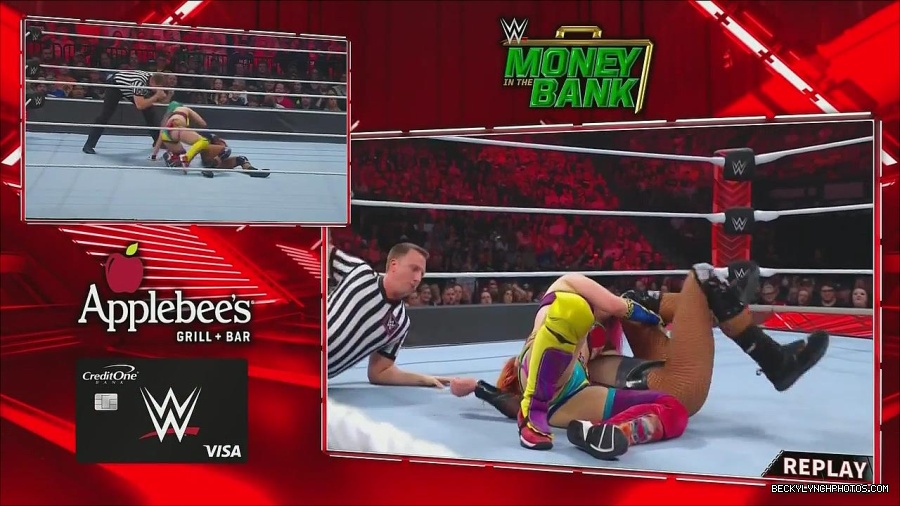 WWE_Monday_Night_Raw_2022_06_20_720p_HDTV_x264-NWCHD_mp4_007234000.jpg