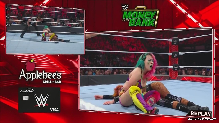 WWE_Monday_Night_Raw_2022_06_20_720p_HDTV_x264-NWCHD_mp4_007235202.jpg