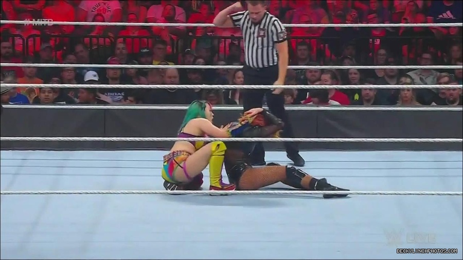 WWE_Monday_Night_Raw_2022_06_20_720p_HDTV_x264-NWCHD_mp4_007237604.jpg