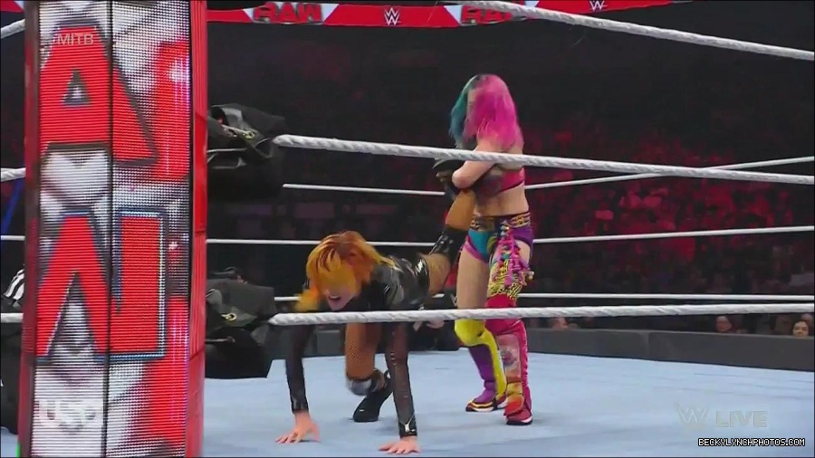 WWE_Monday_Night_Raw_2022_06_20_720p_HDTV_x264-NWCHD_mp4_007270837.jpg