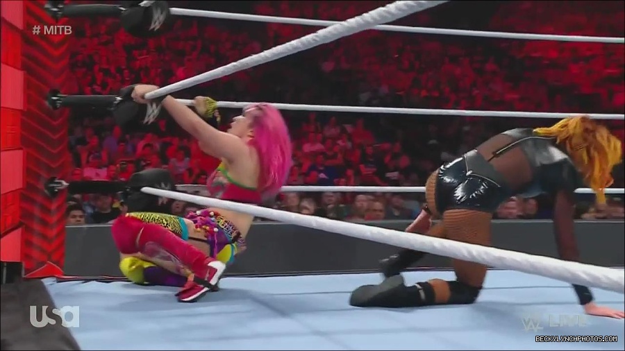WWE_Monday_Night_Raw_2022_06_20_720p_HDTV_x264-NWCHD_mp4_007274441.jpg