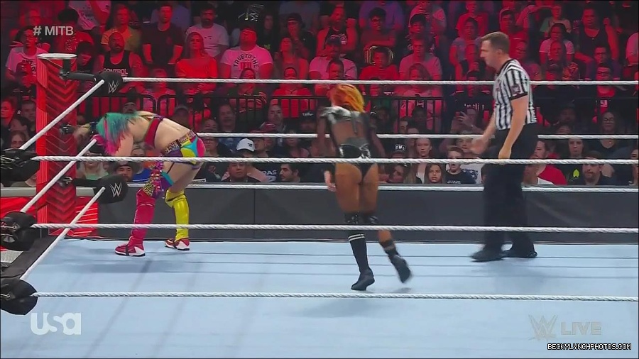 WWE_Monday_Night_Raw_2022_06_20_720p_HDTV_x264-NWCHD_mp4_007278044.jpg
