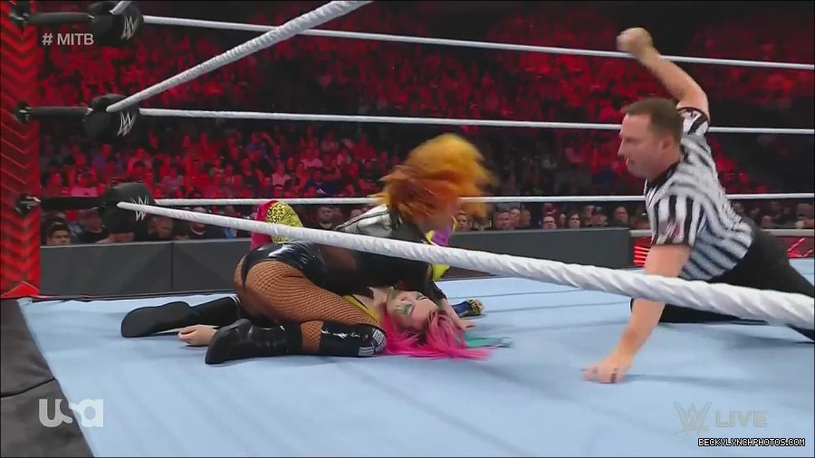 WWE_Monday_Night_Raw_2022_06_20_720p_HDTV_x264-NWCHD_mp4_007285252.jpg
