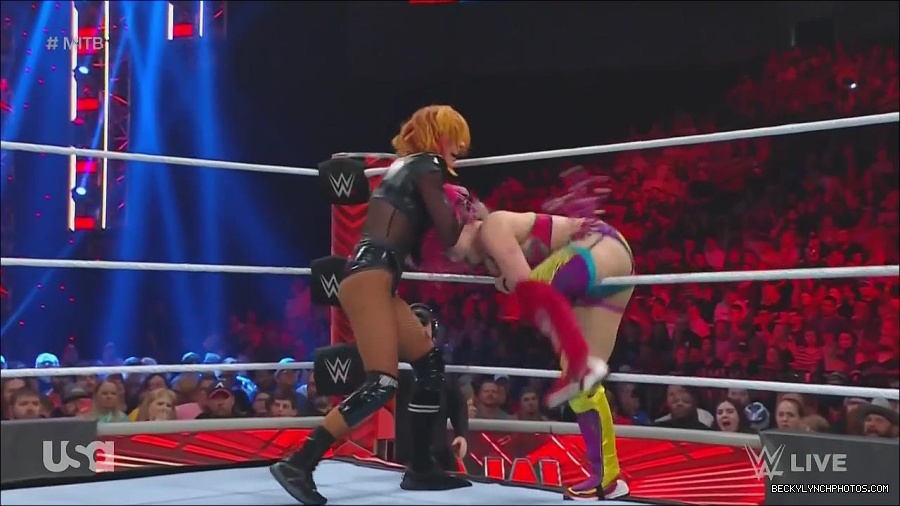 WWE_Monday_Night_Raw_2022_06_20_720p_HDTV_x264-NWCHD_mp4_007305272.jpg